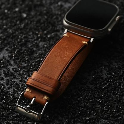 Classic Hide Apple Watch Band